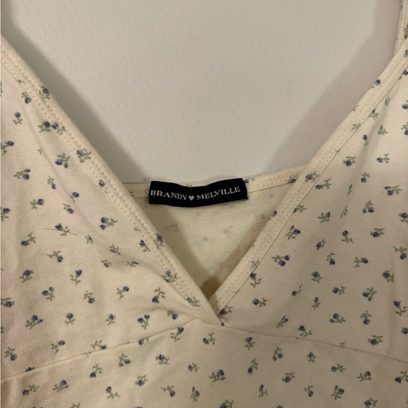 Floral Brandy Melville Tank - Picture 4 of 8